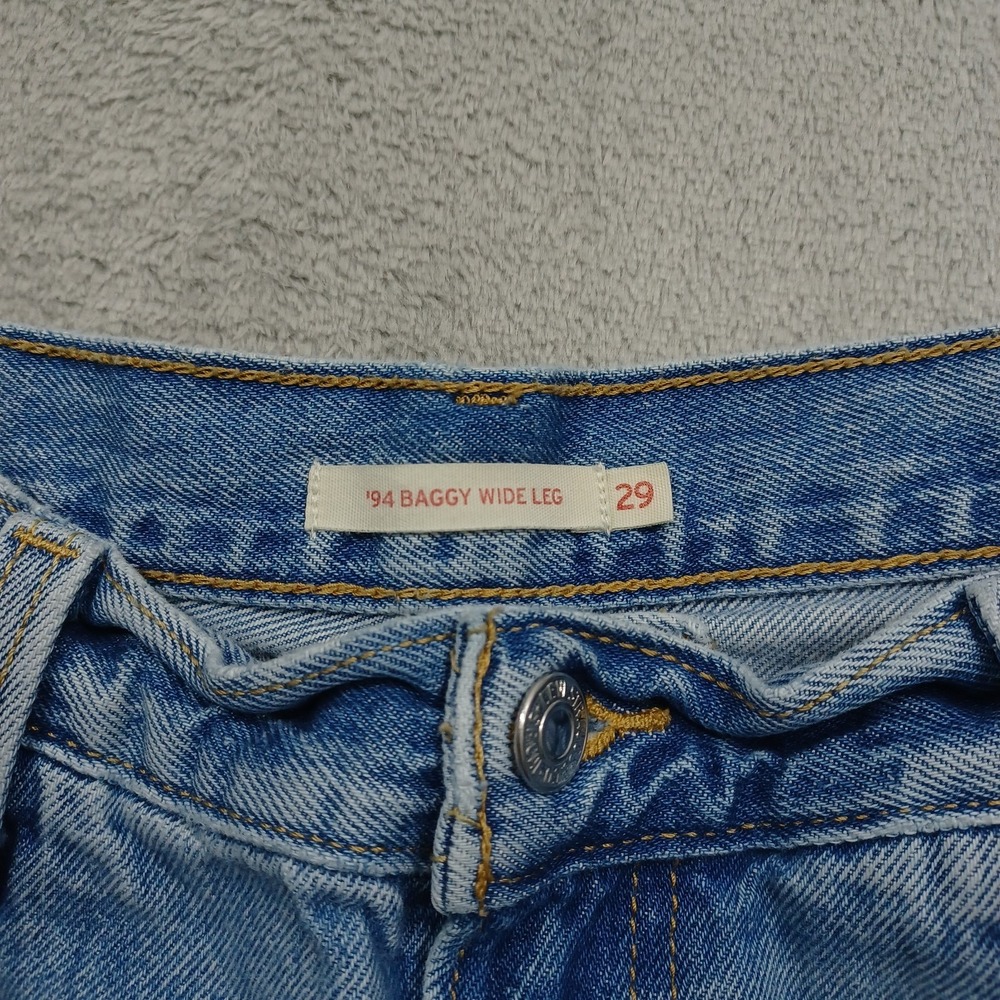 Levis Jeans Womens 29 Blue Denim Baggy Wide Leg Distressed Light Wash - Picture 3 of 10